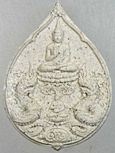 ๒๐ พระผงสร้างถวายเป็นพระราชกุศล ๙๙ วัด