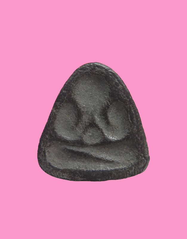 พระปิดตา วัดหนองตำลึง หลังแบบ