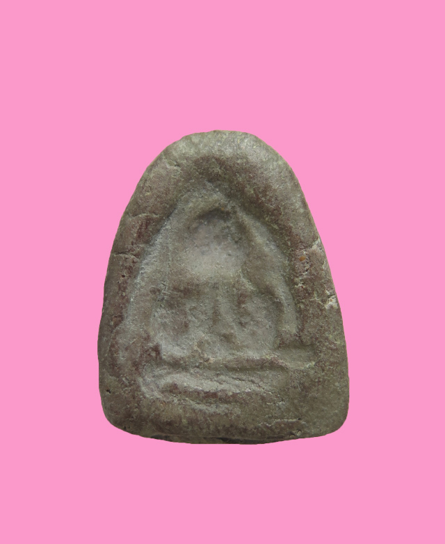 พระปิดตา หลังแบบ