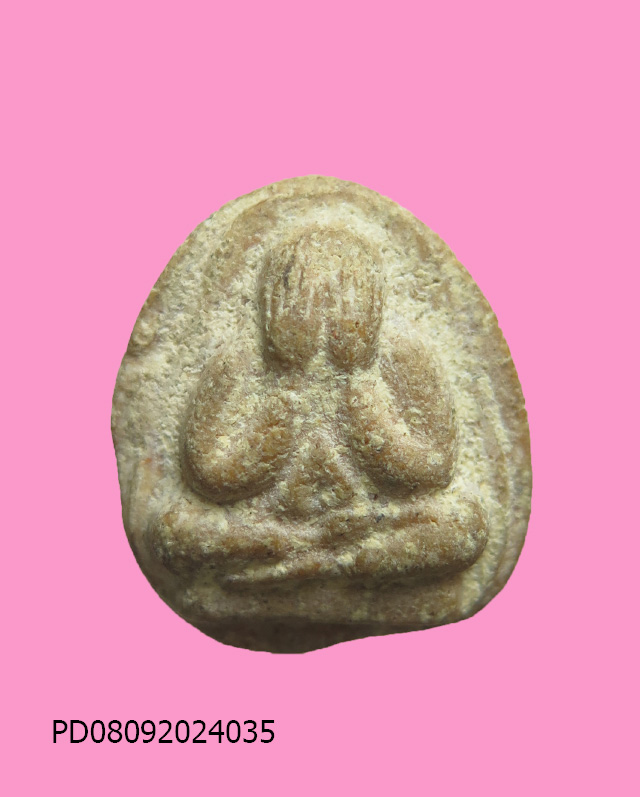 พระปิดตาเนื้อผงน้ำมันจัด