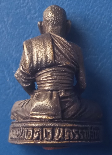 รูปหล่อ หลวงพ่อขุน วัดตะโก นครราชสีมา