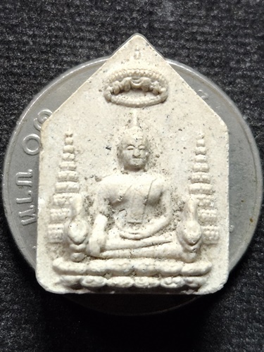 วัดหน้าพระเมรุ จังหวัดอยุธยา พระผงหลวงพ่อขาวพระพุทธเจ้าชนะมาร ปี 2556 