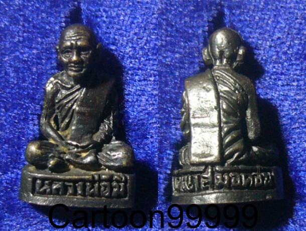 รูปหล่อหลวงพ่อบุญมี วัดเขาสมอคอน ลพบุรีครับ สวย เดิม มีโค็ดครับผม