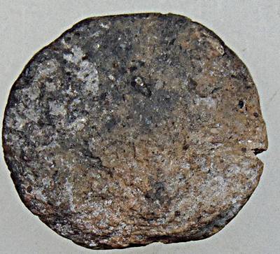 ๒๐ พระเม็ดบัวเนื้อดิน