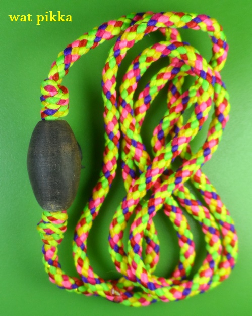 ลูกสะกดไม้พญางิ้วดำหลวงปู่สิงห์ วัดบ้านขี้เหล็ก ศรีสะเกษ .3901.1