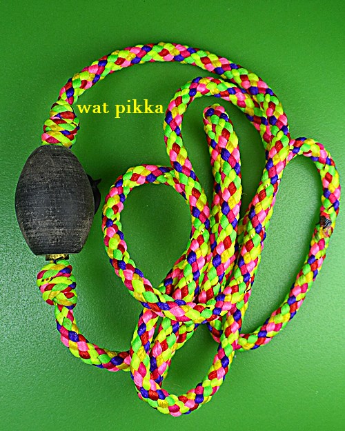 ลูกสะกดไม้พญางิ้วดำหลวงปู่สิงห์ วัดบ้านขี้เหล็ก ศรีสะเกษ .3901.2