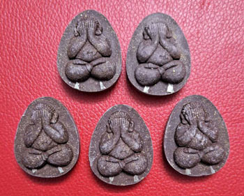 !!! 5 องค์ !!!! พระปิดตาเสาร์ 5 รุ่นเพิ่มทรัพย์เพิ่มสุข หลวงปู่หงษ์ พรหมปัญโญ วัดเพชรบุรี สุรินทร์ ป