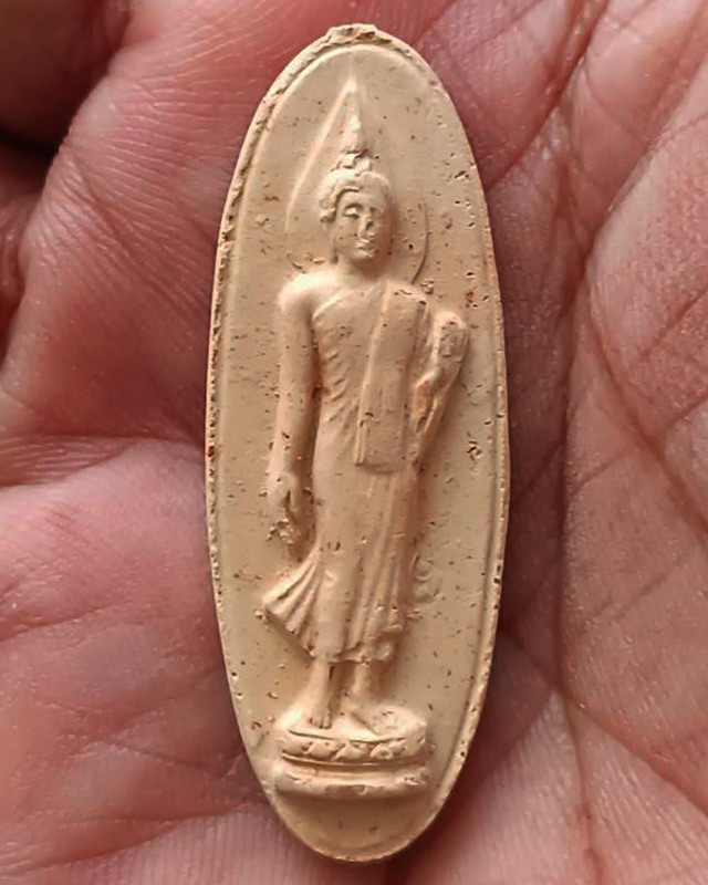 12.พระ 25 พุทธศตวรรษ เนื้อดินแร่ สภาพสวยเดิม