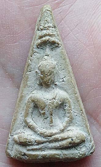 *นางพญาทรงฉัตร หลังแบบพระโพธิจักร เนื้อผง ปี๒๕๐๐ ท่านพ่อลี วัดอโศการาม สมุทรปราการ*