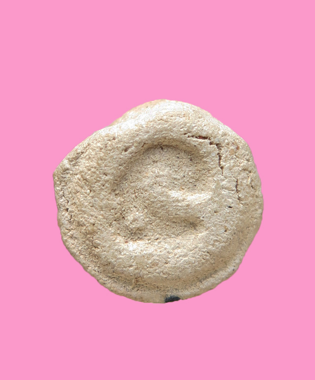 พระเกศ พระพุทธ ก้นยันต์นะ