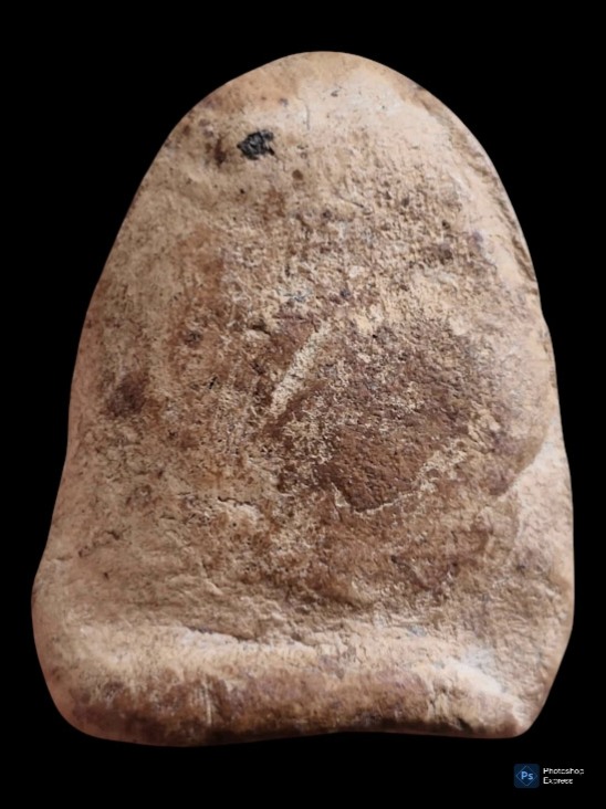 พระเปิม เนื้อดิน กรุวัดคูยาง จ.กำแพงเพชร