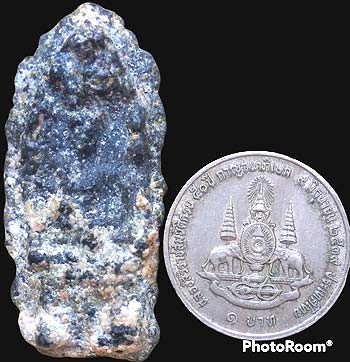 *นาคปรกสองหน้า กรุวัดปืน ลพบุรี เนื้อชินเขียว*