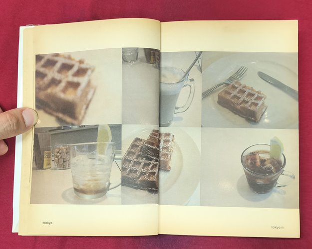 (ปิด59-) หนังสือ tokyo tokyo โตเกียว โตเกียว "anchalee เรื่องและภาพ" ปกอ่อน 12.8x18.5ซ.ม.(สภาพมือ2)