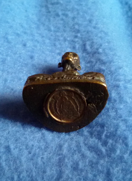 รูปหล่อหลวงพ่อหลิว วัดไร่แตงทอง จ. กาญจนบุรี 