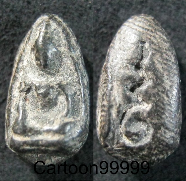 จิ๋ว-แจ๋วครับ พระเม็ดน้อยหน่า หลังอุ กรุวัดศาลาปูน อยุธยา สุดยอดประสบการณ์ครับ 