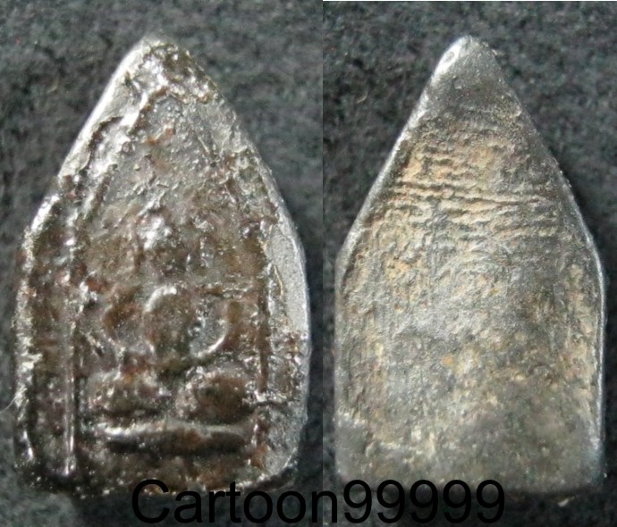 พระพุทธ พิมพ์ห้าเหลี่ยมเล็ก หลวงพ่อทาบ วัดกระบกขึ้นผึ้ง ระยองครับ พิมพ์หายากครับ