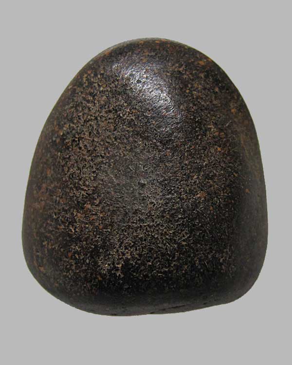 พระปิดตา หลวงพ่อโต วัดเนินสุทธาวาส อ.เมือง จ.ชลบุรี เนื้อผงคลุกรัก พิมพ์เข่ายก