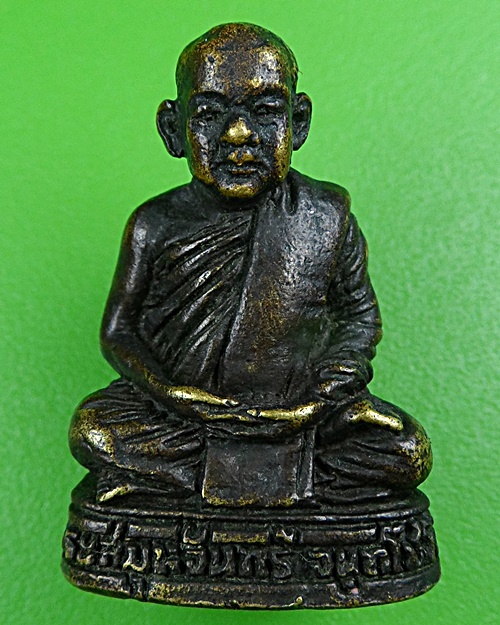 รูปหล่อหลวงพ่อจันทร์ วัดแพรกษา สมุทรปราการ .B172.