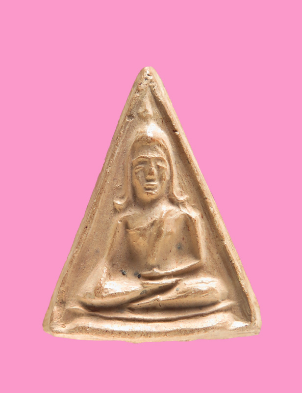 นางพญา มีหน้าตา เนื้อดิน