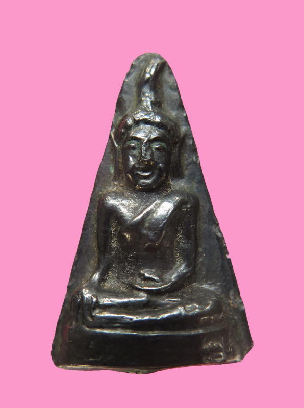 พระพิมพ์ท่ากระดาน เนื้อเมฆพัตร หลังยันต์