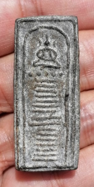  พระสมเด็จพิมพ์ไพ่ตอง ฐาน 16 ชั้น 5 จุด หลวงพ่อพริ้ง วัดบางปะกอก เนื้อผงใบลาน แห้งๆ เคาะเดียว   