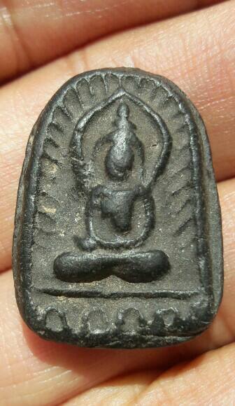 พระซุ้มกอหลวงพ่อสว่าง เนื้อดินเผา​ วัดท่าพุทรา​ จ.กำแพงเพชร เคาะเดียว