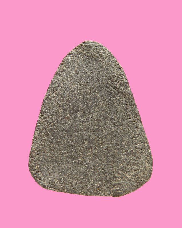 พระปิดตา บล็อคแตก เนื้อว่าน