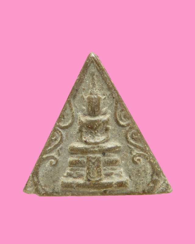 พระแก้วมรกต เนื้อผงน้ำมัน เก่า