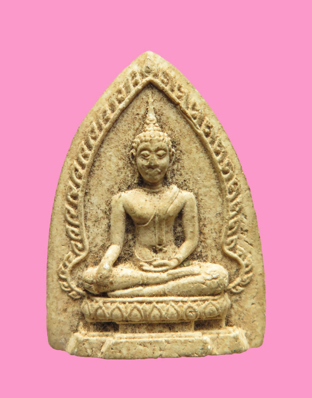 พระพุทธ หลังยันต์ใบพัด