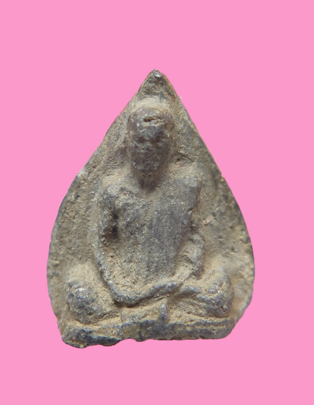 พระผงรูปเหมือนใบโพธิ์ เนื้อผงใบลาน มีเกสา ท่านเจ้าคุณนร ฯ ตอกโค๊ดดอกจันรุ่นแดนดารา ปี2513 พิมพ์เล็ก