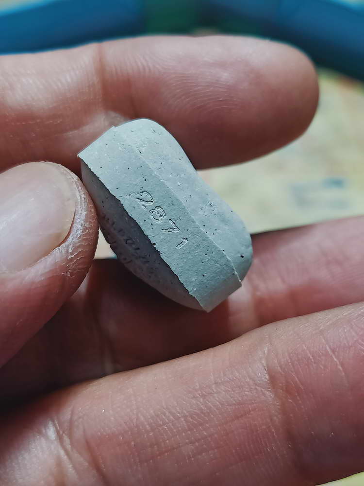 4-410 ปิดตาหมุนเงินล้าน หลวงปู่หมุน วัดบ้านจาน จ.ศรีสะเกษ 2565 หมายเลข 2871 กล่องเดิม