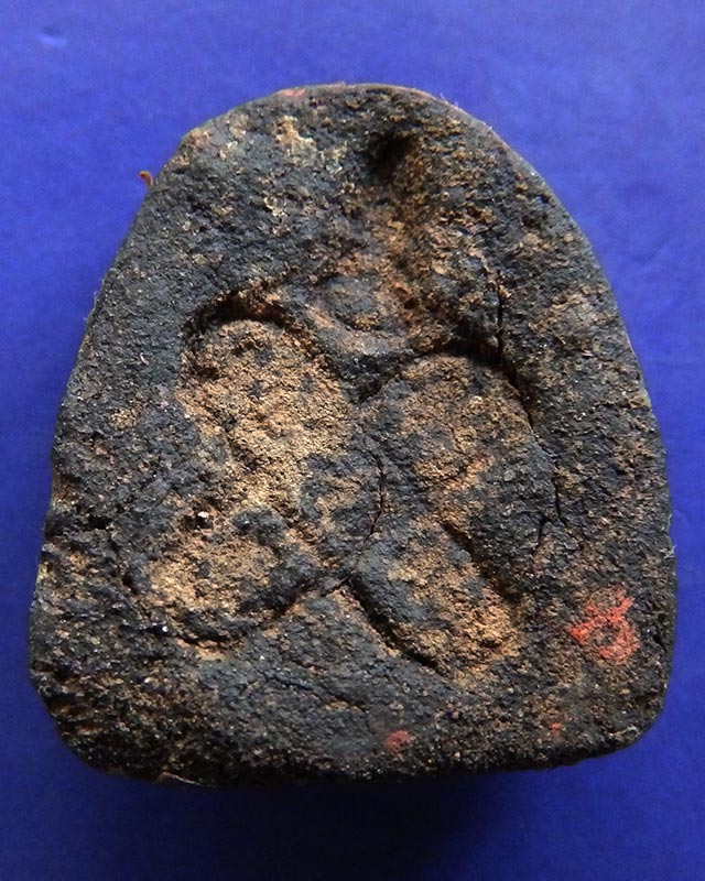 หายาก..ปิดตาเจ้าคุณศรี วัดอ่างศิลา พิมพ์ซุ้มเรือนแก้ว หลังยันต์กระบองเล็ก เนื้อผงคลุกรัก