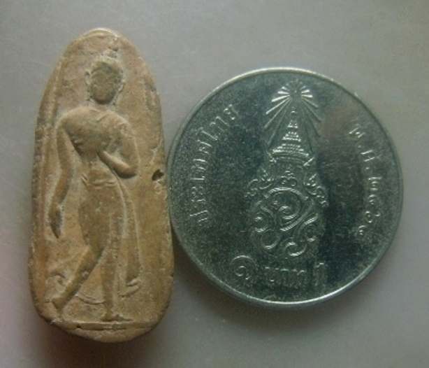 *เบาๆ**พระลีลาพิมพ์เล็ก เนื้อดินเผา กรุลานดอกไม้ จ.สุโขทัย**สวยๆ เชิญชมครับ 