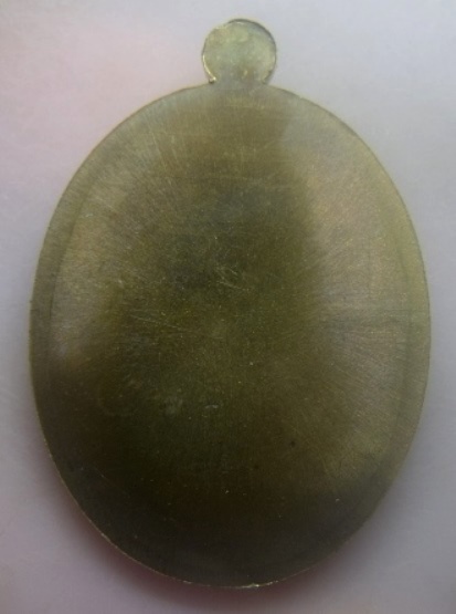 **เบา​ๆ**เหรียญเจริญพร หลังเรียบ หลวงปู่แสน วัดบ้านหนองจิก โสฬสมหามงคล ปี๒๕๖๑**ลงยาลายธงชาติ ตอกโค้ด