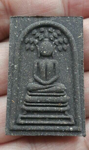 หลวงพ่อสุริยันต์ โฆสปัญโญ สมเด็จพิมพ์ปกโพธิ์ รุ่นสุริยันต์ 10,000 ล้าน วัดป่าวังน้ำเย็น เคาะเดียว(1)