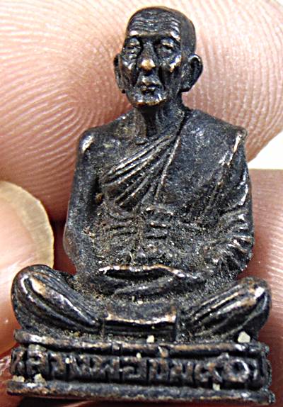 รูปหล่อหลวงพ่อชม วัดนางใน อ่างทอง