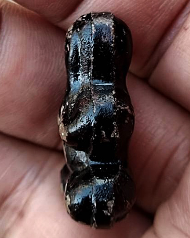 ปิดตาวัดสะพานสูง พิมพ์ใหญ่หลังยันต์นะ พ.ศ. 2532 เนื้อผงมวลสารพระเก่าสมัยหลวงปู่เอี่ยม