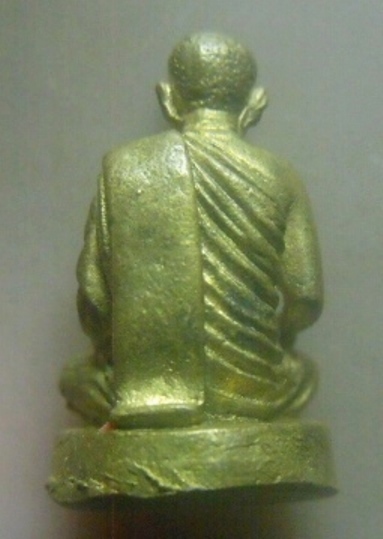 **เบาๆ**รูปหล่อหลวงพ่อปาน วัดบางนมโค จ.อยุธยา**สวยๆ เชิญชมครับ