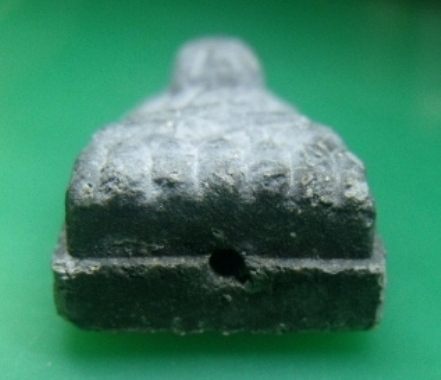 **หลวงปู่ทวด เนื้อว่าน หลังโรยแร่ รุ่นเหยียบน้ำทะเลอันดามัน วัดถ้ำเสือ จ.กระบี่ ปี ๔๒**พิธีใหญ่ สวยๆ