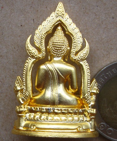 รูปหล่อลอยองค์(รุ่นแรก)หลวงพ่อเพชร วัดท่าหลวง พิจิตร ปี2558เลข138 สร้าง999องค์ เนื้อบอรนซ์นอก+กล่อง