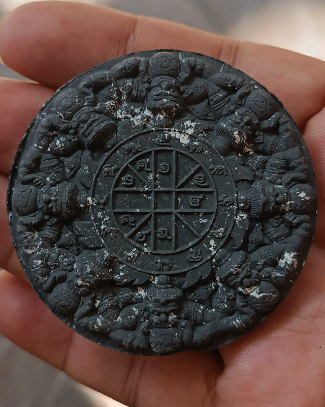 องค์พ่อจตุคามรามเทพ เนื้อดำปิดทอง รุ่นตามรอยพ่อ ไหว้ครูวัดคอหงษ์ 2550 โค้ดกรรมการ+เลข 03445 ขนาด 5.5