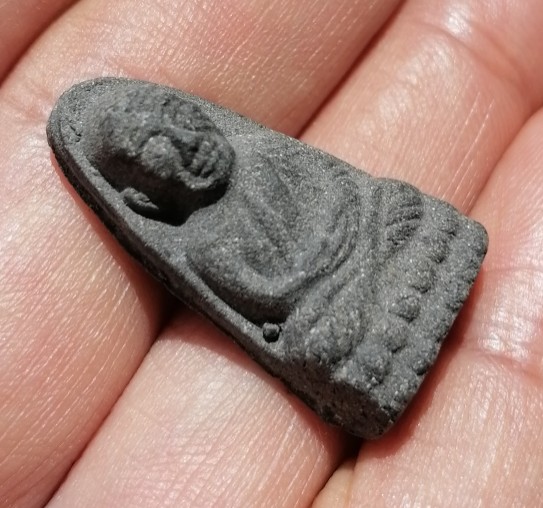 หลวงปู่ทวด แม่ชีบุญเรือน​ เนื้อผงใบลาน​  ออกวัดสัมพันธวงศ์​ ปี​ 2506​ เคาะเดียว