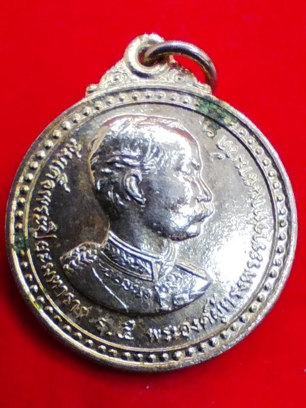 ((เคาะเดียว )) 020 เหรียญ กะไหล่ทอง ที่ระลึก เสด็จพ่อ ร.5 หลังสมเด็จพุฒาจารย์โต วัดมูลจินดาราม 