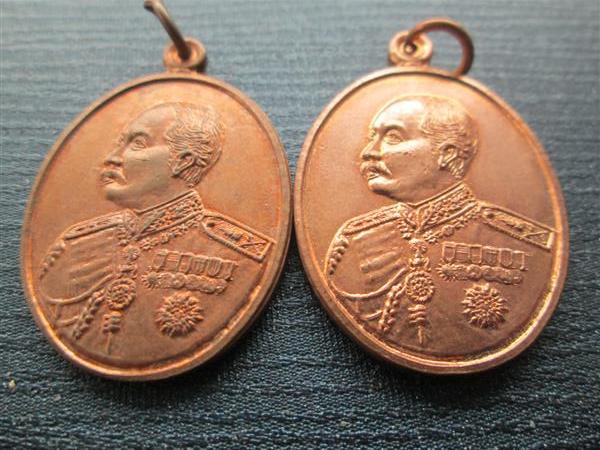 ***แพ็คคู่สุดคุ้ม***	เหรียญ ร.5 เนื้อทองแดงผิวไฟ ออกวัดเจ้าอาม กรุงเทพฯ