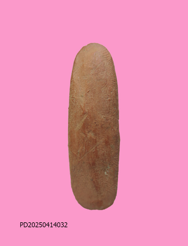 พระลีลา เนื้อดิน