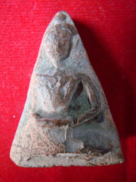 พระกรุวัดกระชายเนื้อดิน / พิมพ์สมาธิใหญ่  จ.อยุธยา สวยๆ