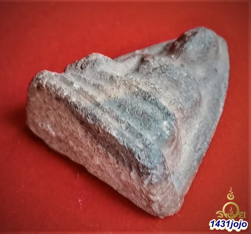 พระโป้ ปางมารวิชัย สวย ดูง่าย สบายตา กรุวัดบางกระทิง เนื้อดิน จ.อยุธยา + บัตรรับรอง