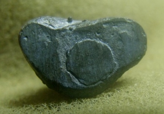 **เบา​ๆ​**พระปิดตามหาลาภ หลังยันต์ เนื้อสำริด เก่าๆ ไม่ทราบที**สวยๆ เชิญชมครับ