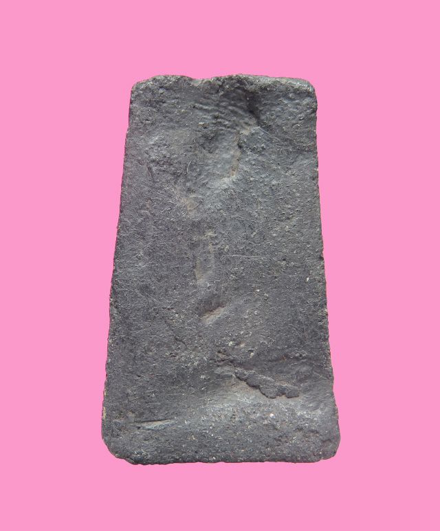 พระเนื้อดิน พิมพ์พระกริ่งครึ่งซึก เจ้าคุณศรี (สนธิ์) วัดสุทัศน์