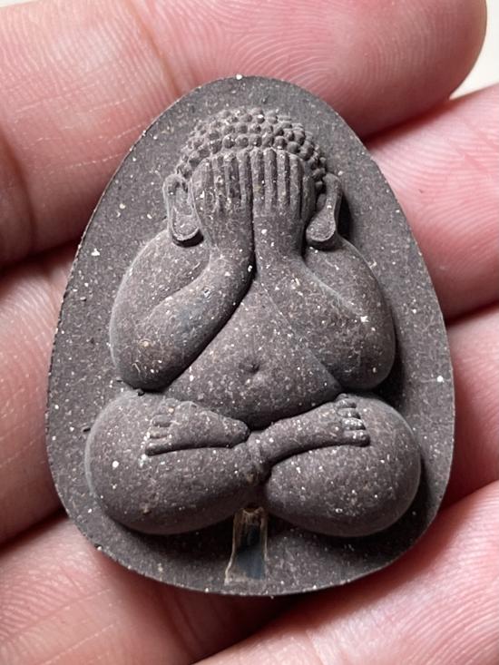 ***เคาะเดียวแดง***พระปิดตานวะมหามงคลหลวงพ่อคูณปริสุทโธ แซยิด76ปี  วัดบ้านไร่ ปี2542